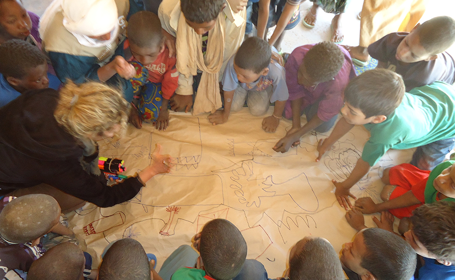 Emilia Sorrentino working with children